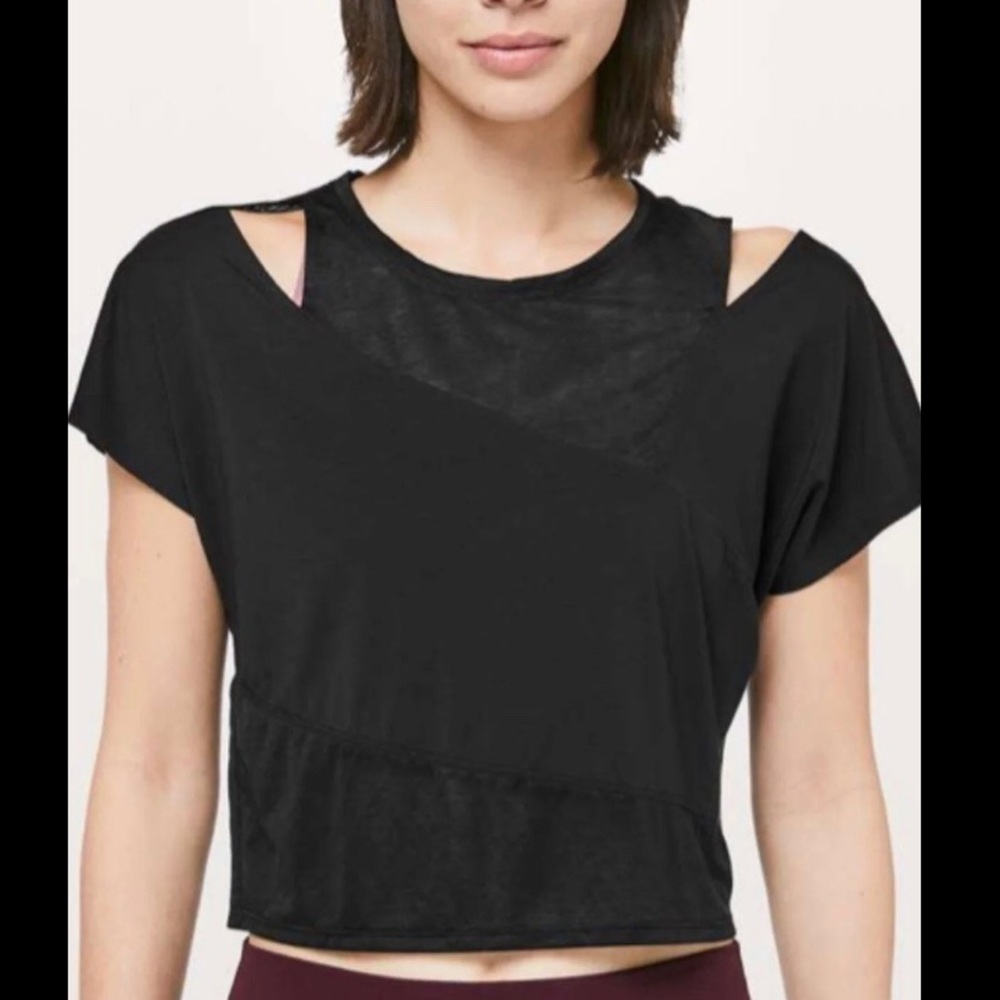 Black Fri Sale Price⭐️Lulu Lemon Crop Top